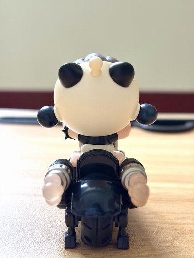 POP MART SKULLPANDA 明日早高峰 重磅出街 確認款 正版