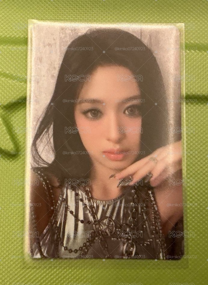 BABYMONSTER 雅賢小卡