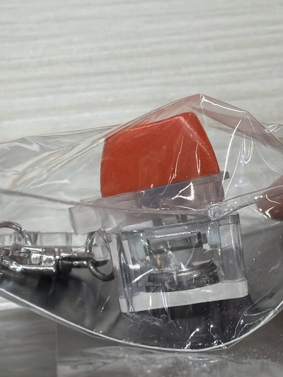 HLE ZEUS鍵帽吊飾 全新未拆 卡榫還在