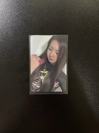 24 玫瑰日 yg 幸運卡 Rora ver.A（卡背上方痕跡）