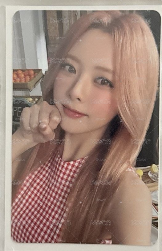 ITZY YUNA 日本滿額卡