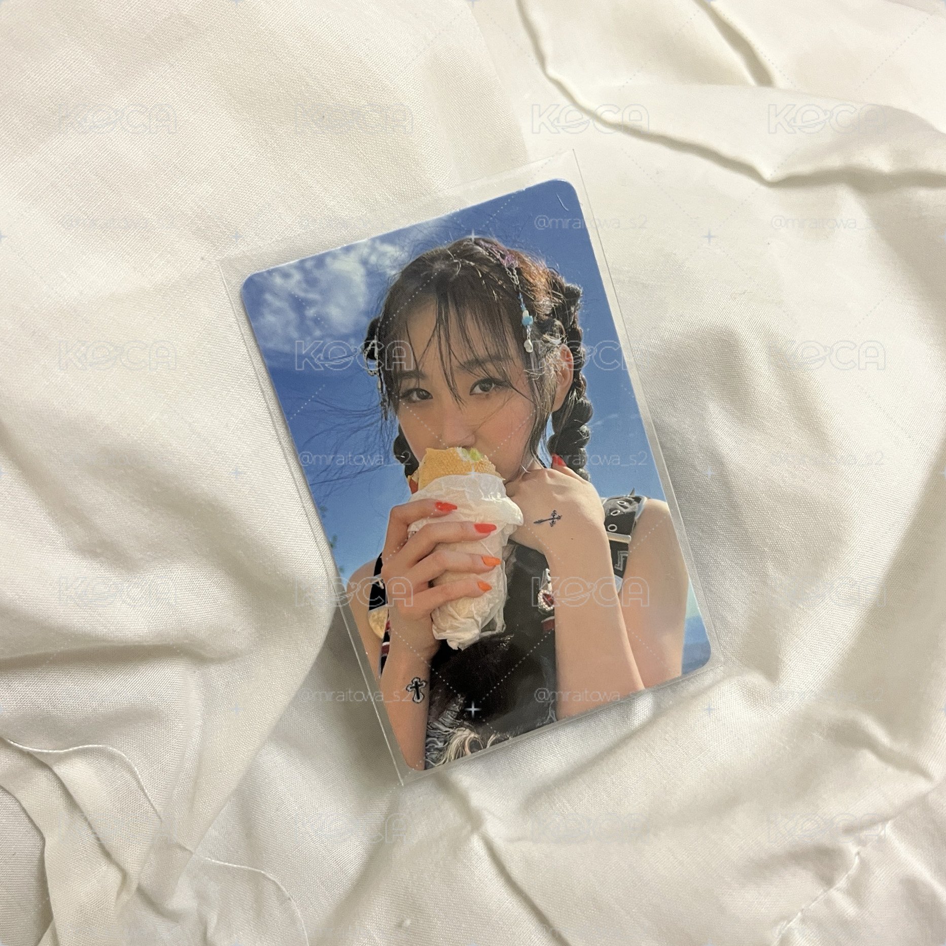 李彩演 solo 出道專小卡