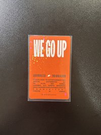 WE GO UP 隨機卡包 隨機卡（其中一張微損）