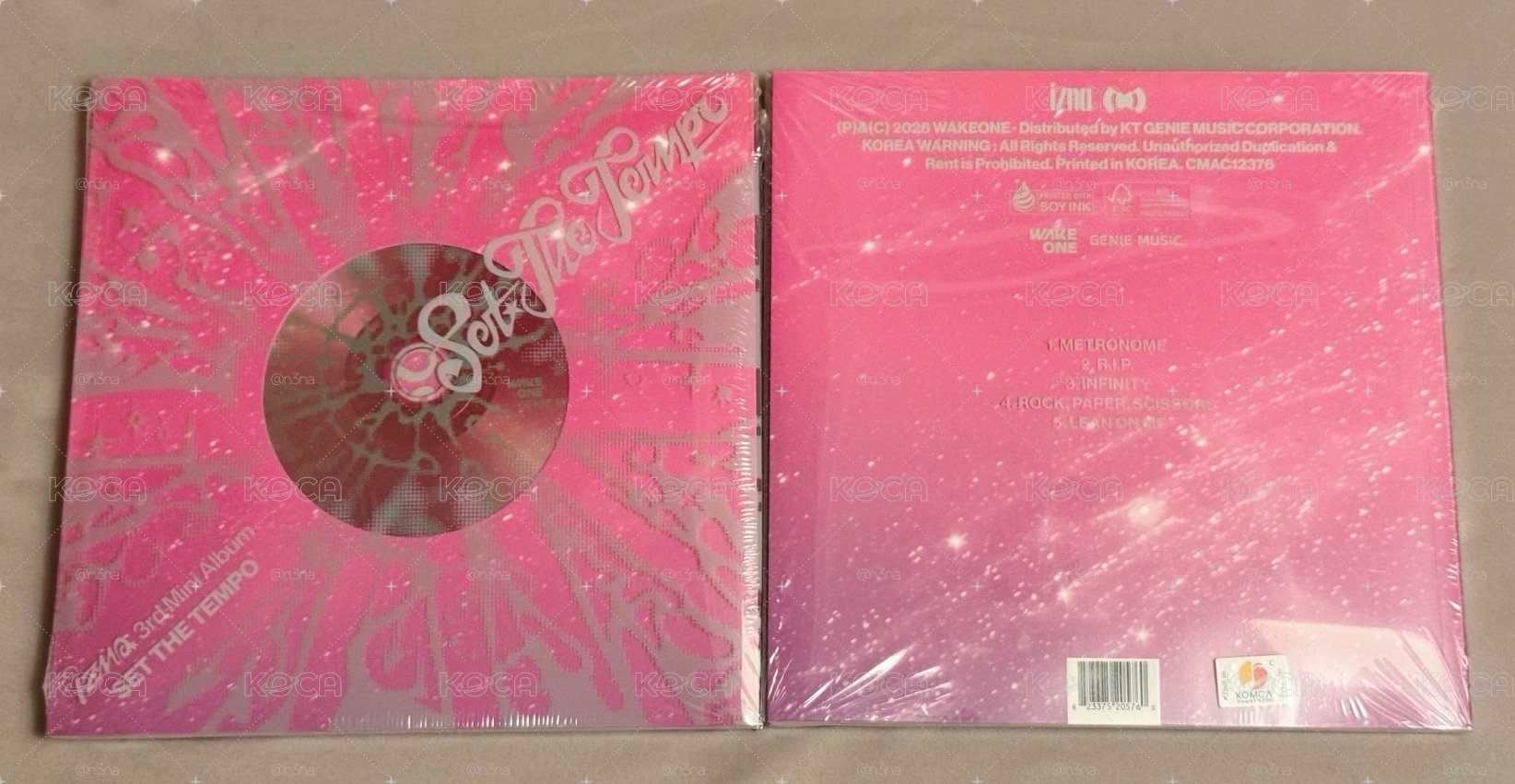 izna SET THE TEMPO PHOTOBOOK B 美版親簽 現貨
