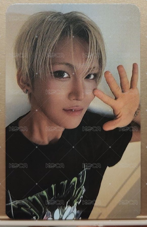 亨 比🖐🏻