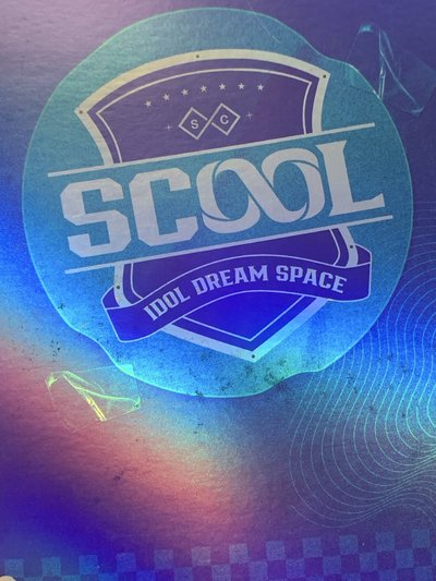 周孟潾scool演唱會小卡、scool演唱會無簽本（封面有髒污❗️）