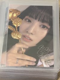 瀏海金色花卡