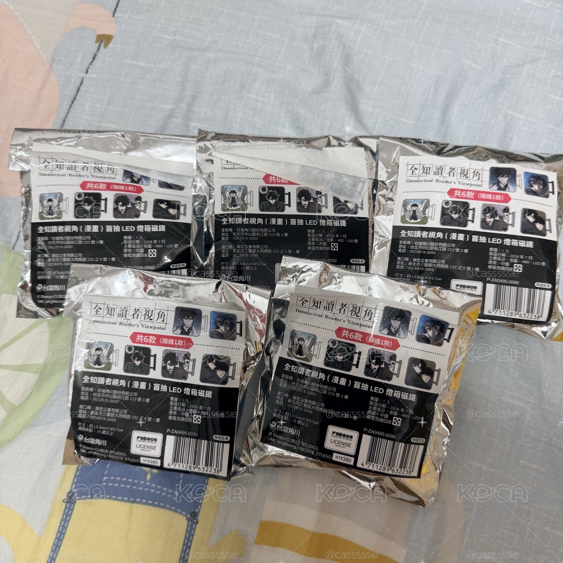 全知讀者視角 快閃店燈箱