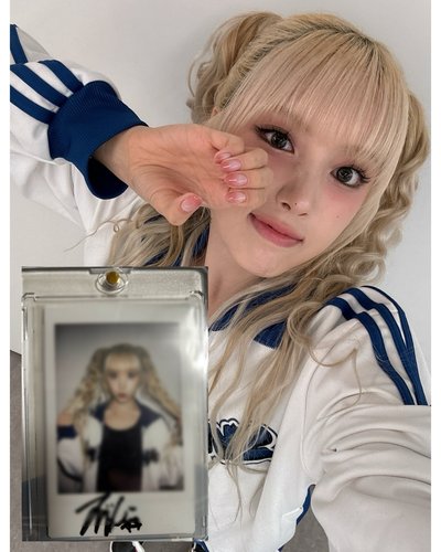 240904一直娛 NMIXX JIWOO 未公開拍立得