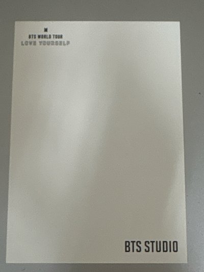 BTS LOVE YOURSELF STUDIO 場限明信片