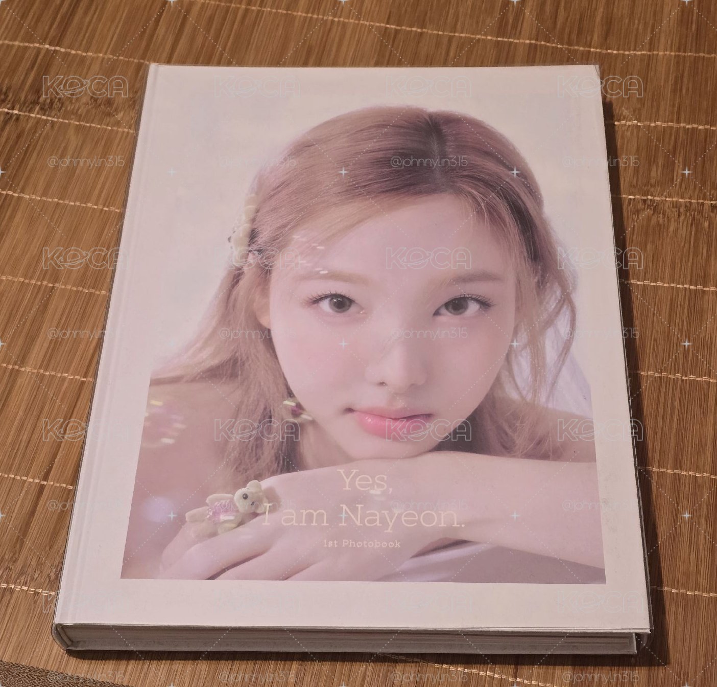 Yes,I am Nayeon 寫真