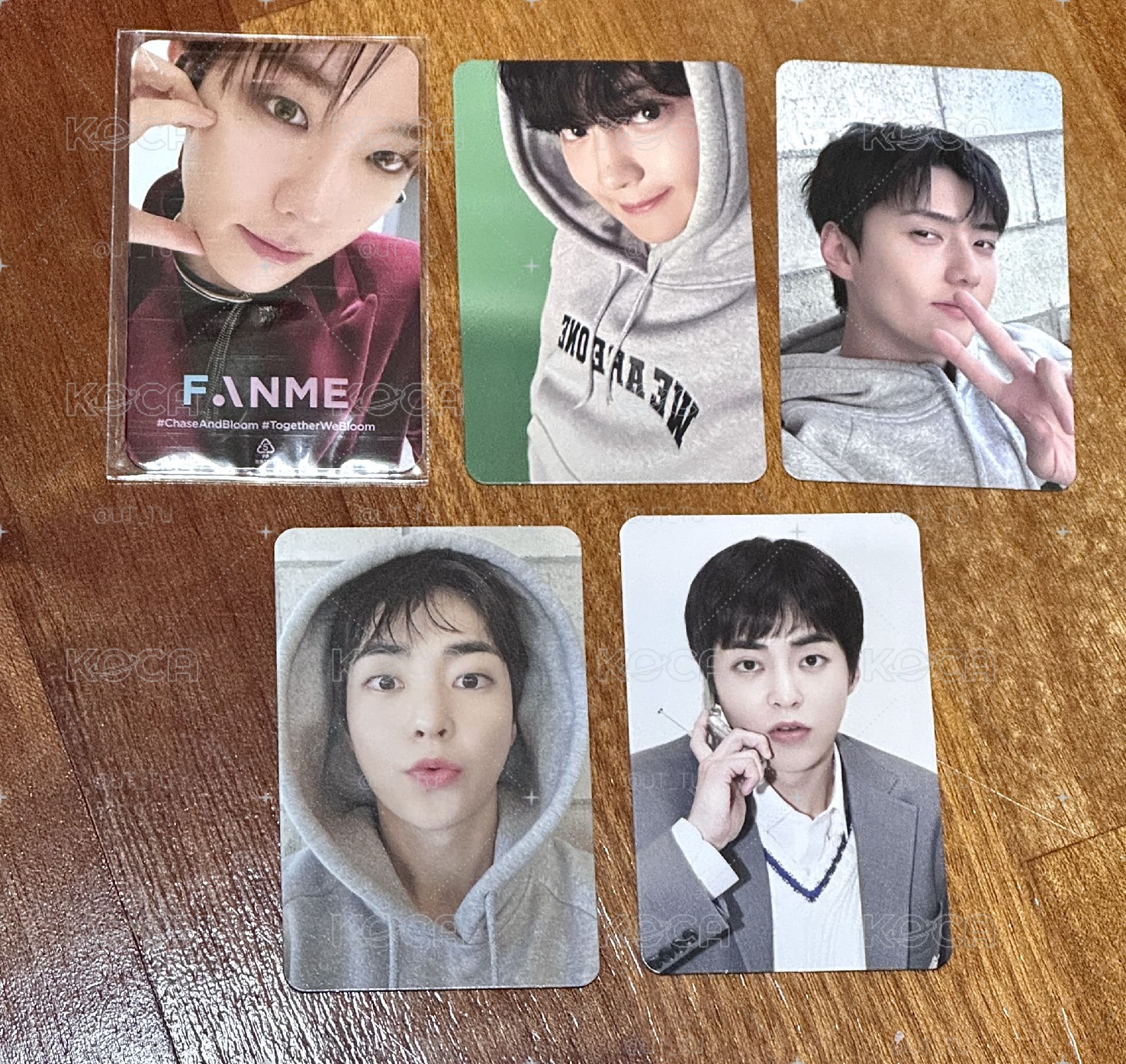 售 EXO 2024年曆 隨機卡包 燦烈 秀珉 FANME 簽售卡 伯賢