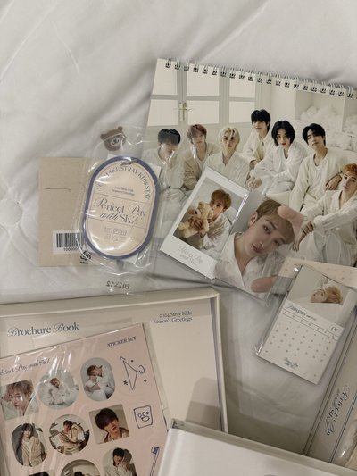 SKZ 2024 年曆