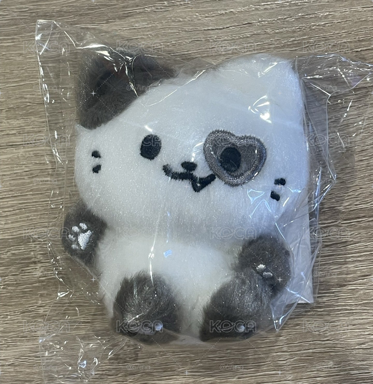 志坐姿娃