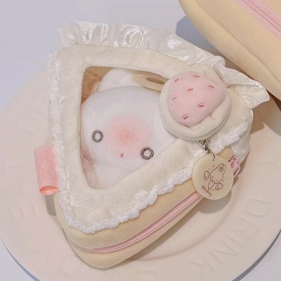 ⑅ 不是小兔NotBunny > 預購／白草莓蛋糕娃包 10cm娃包