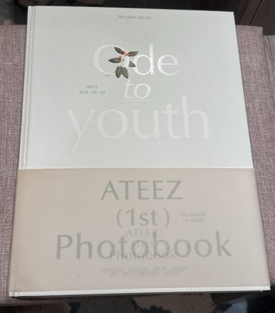 Ateez第一本寫真集