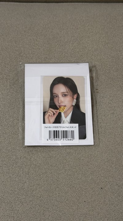 Mina 正規一 JYP JAPAN 立牌 含小卡