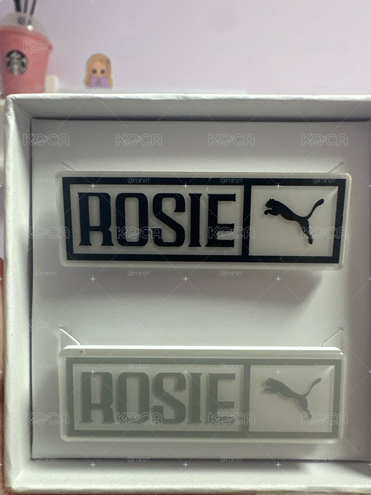 PUMA x ROSÉ 徽章 