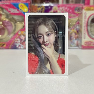 子瑜 稀有 JYP 滿額卡/拍立得
