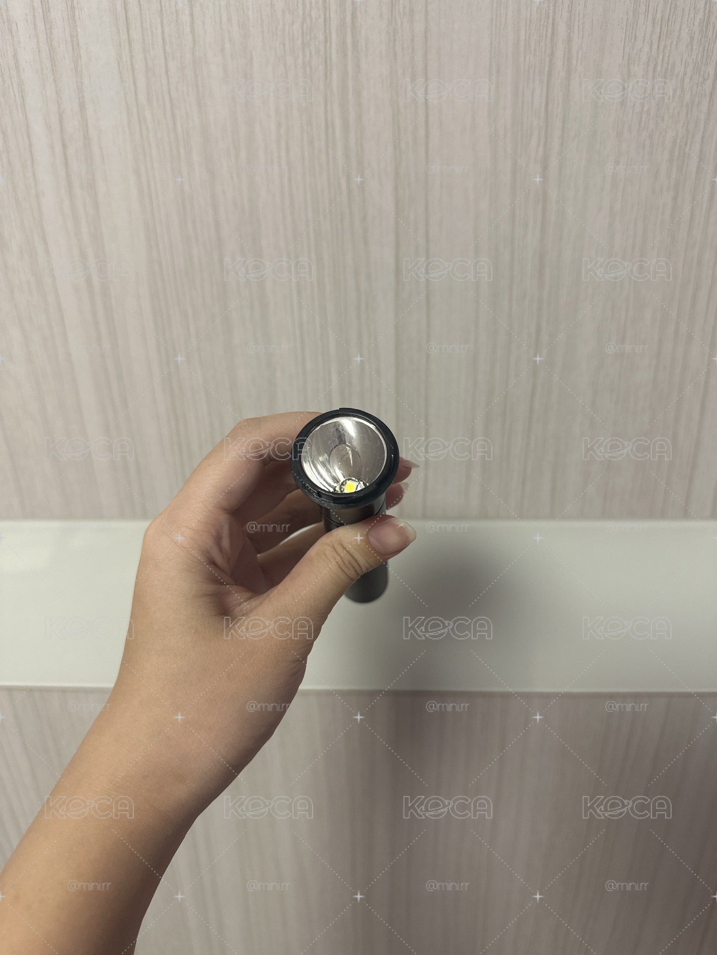 1巡 手燈造型 行動電源 