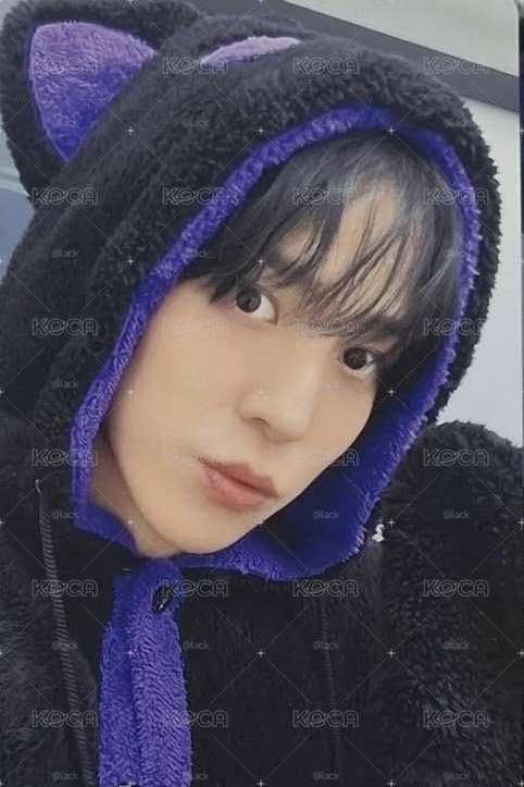 Ateez 黑貓 潤
