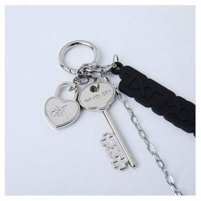 MOA CON 日巡 鑰匙圈吊飾