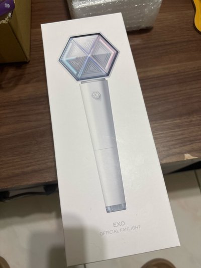 EXO手燈