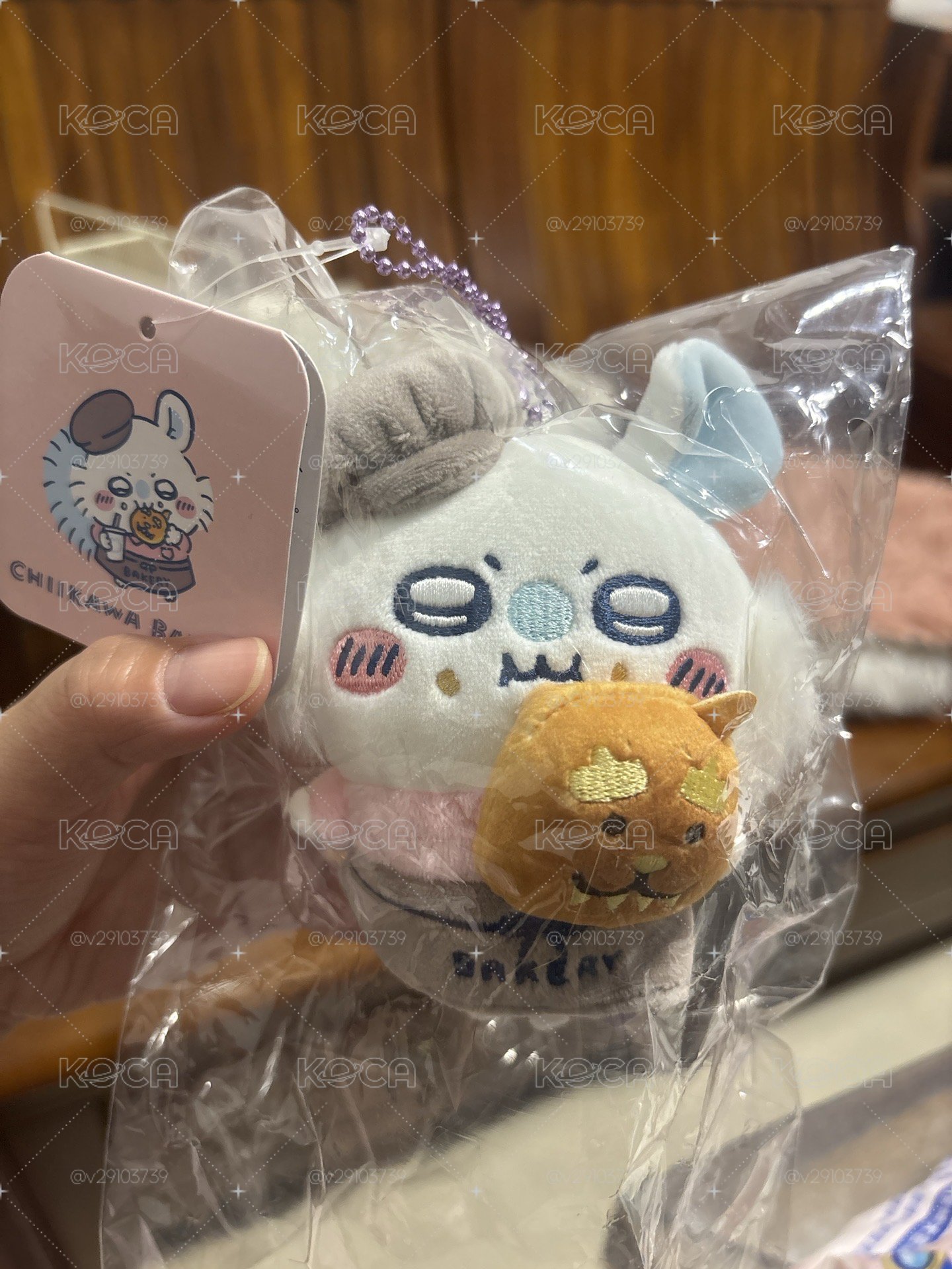 麵包店 吊娃 店員小桃