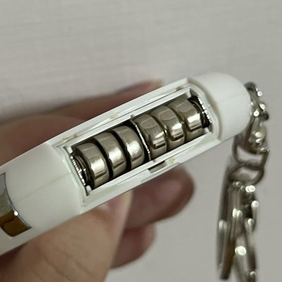 Itzy一代小手燈（無附電池）