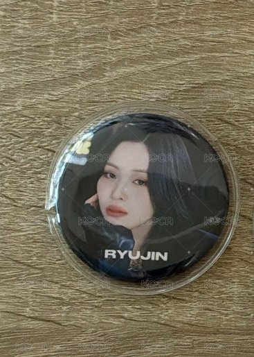 二巡 JYP JAPAN 徽章 留