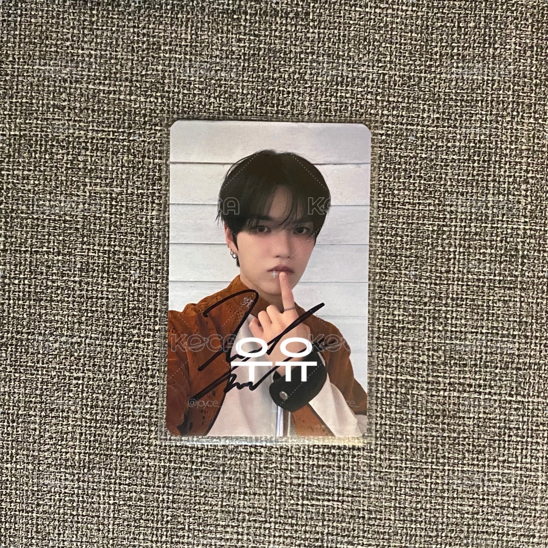 VERIVERY 趙啓賢簽卡