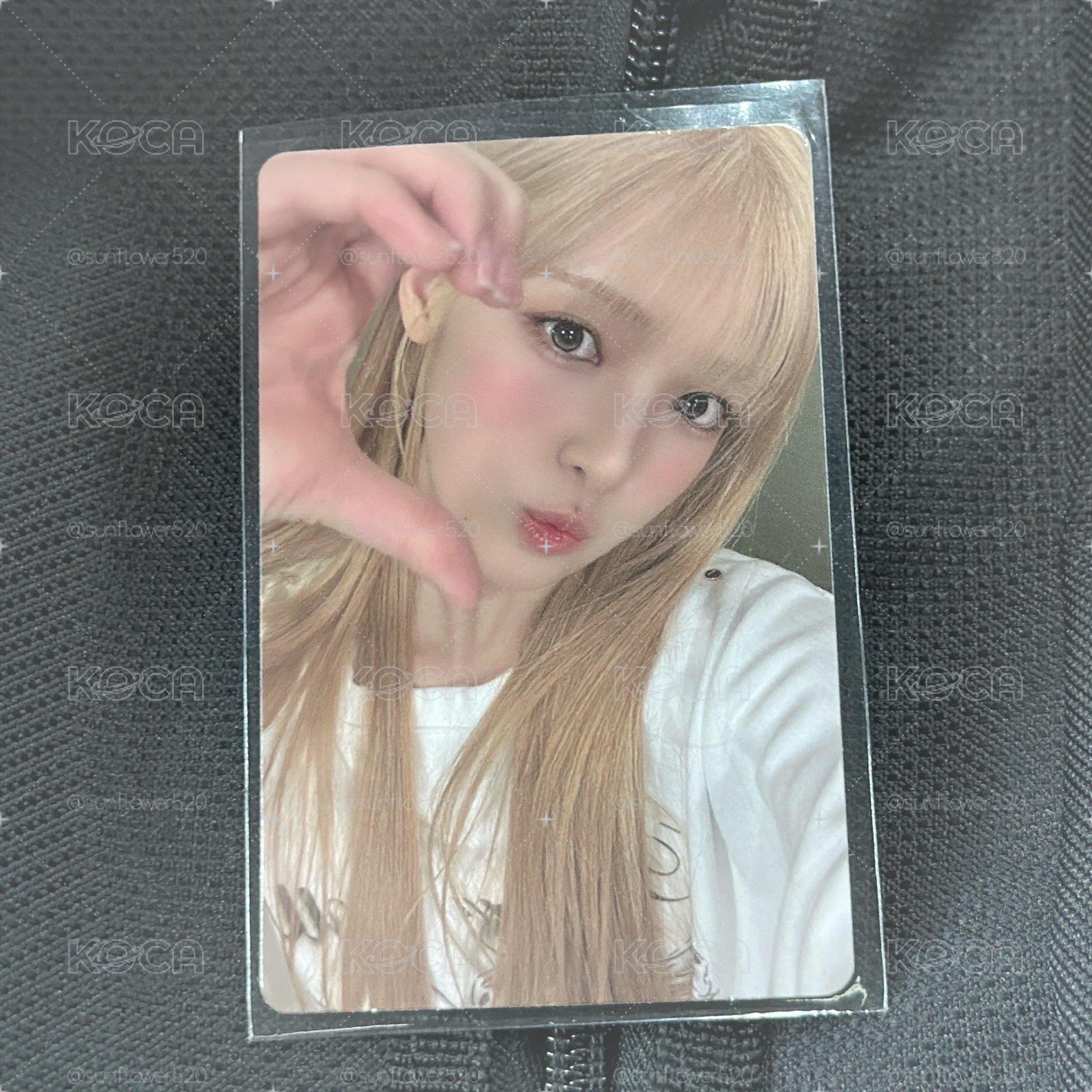 能不能跟我比個愛心💗