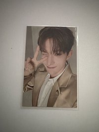 粉底液顏色的衣服
