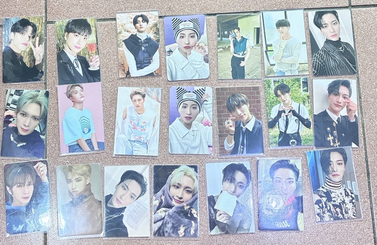 ATEEZ 星和小卡小盤