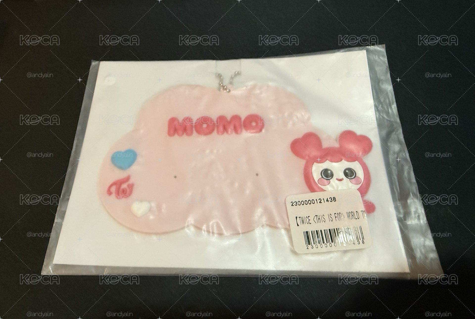 MOMO MINA 名牌