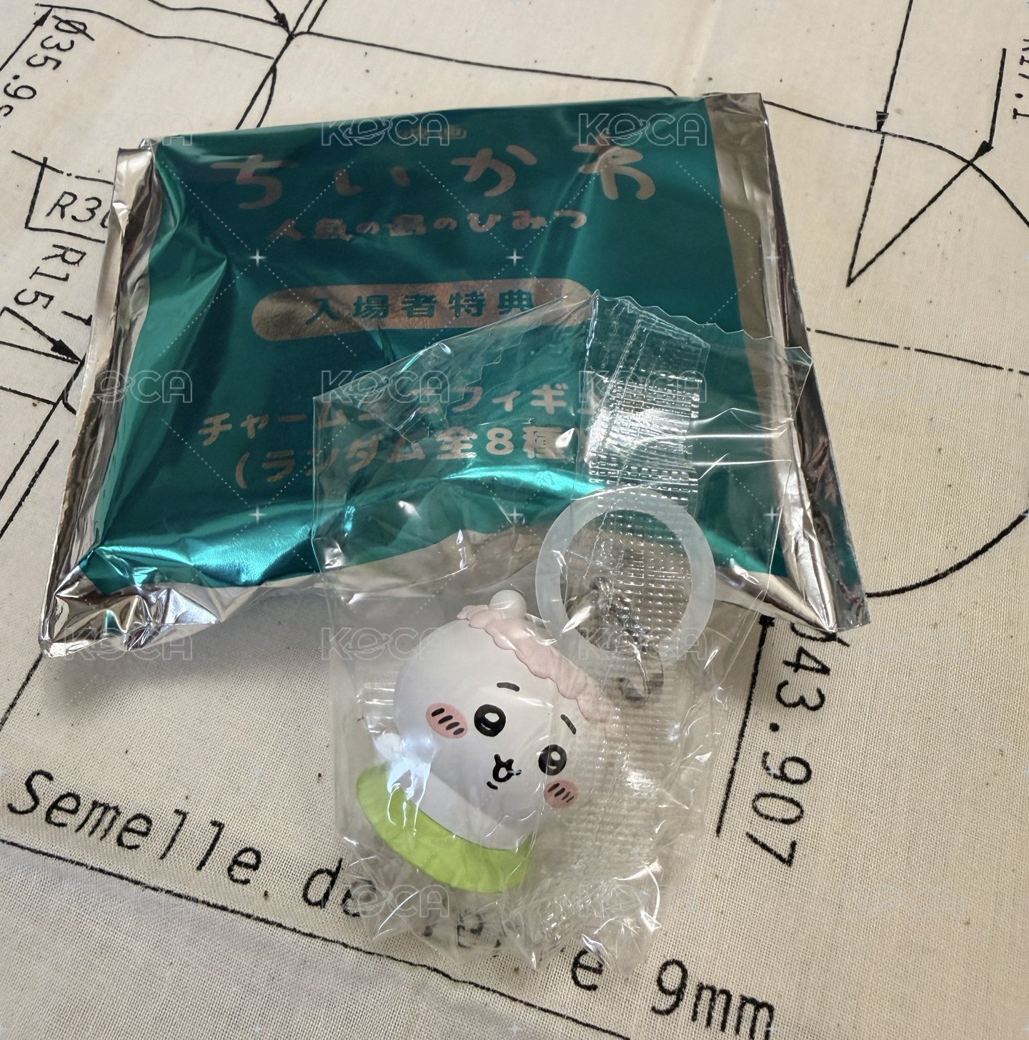 吉伊吊飾