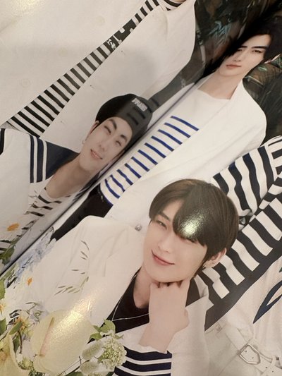 ENHYPEN 日咖 會員雜誌