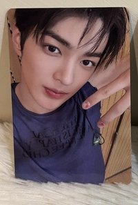 迷一 yzy 2.0 幸運卡