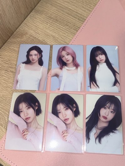 SUPA DUPA LUV隨機卡