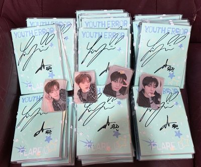 YOUTH ERROR hello82 Diary ver. 親簽 專輯 