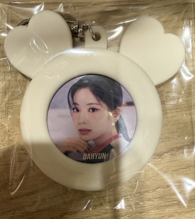 Twice 多賢 矽膠徽章套
