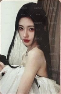 鞠婧禕星光卡