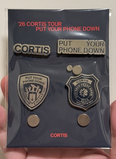 CORTIS 26巡迴徽章