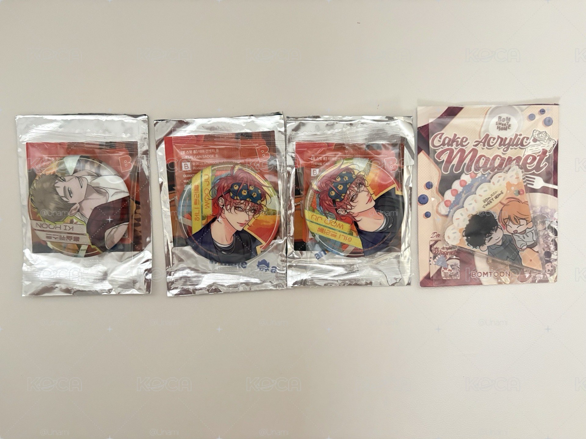 BOMTOON 10週年徽章 磁鐵