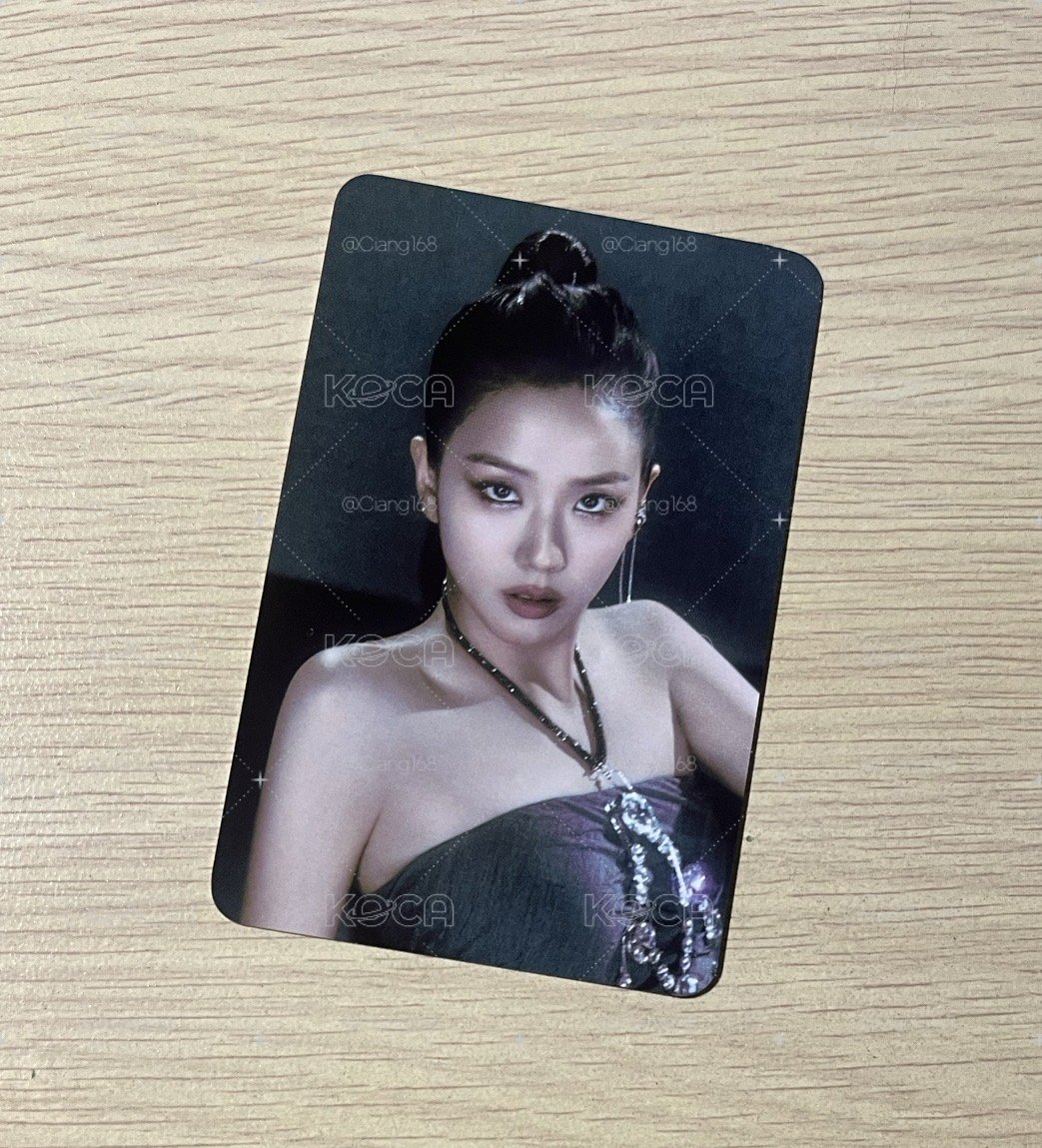 Jisoo周邊卡