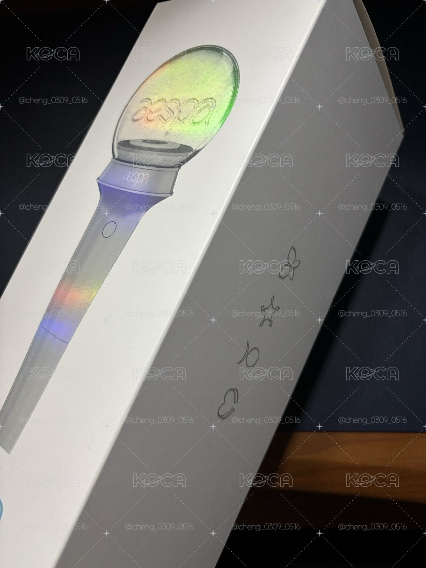 (僅拆封確認)aespa 一代手燈