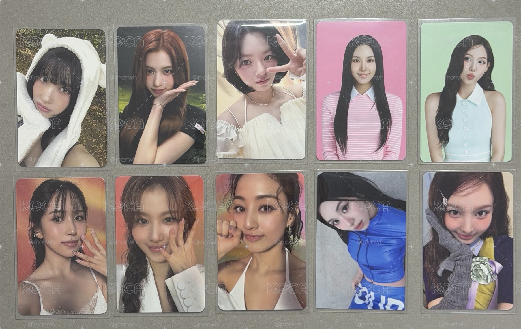 ［TWICE］