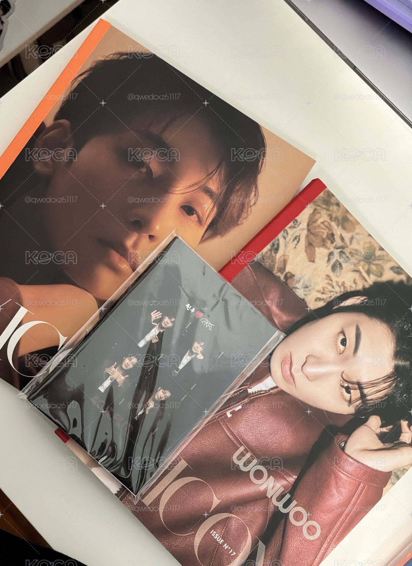 D社 圓版雜誌兩版不拆