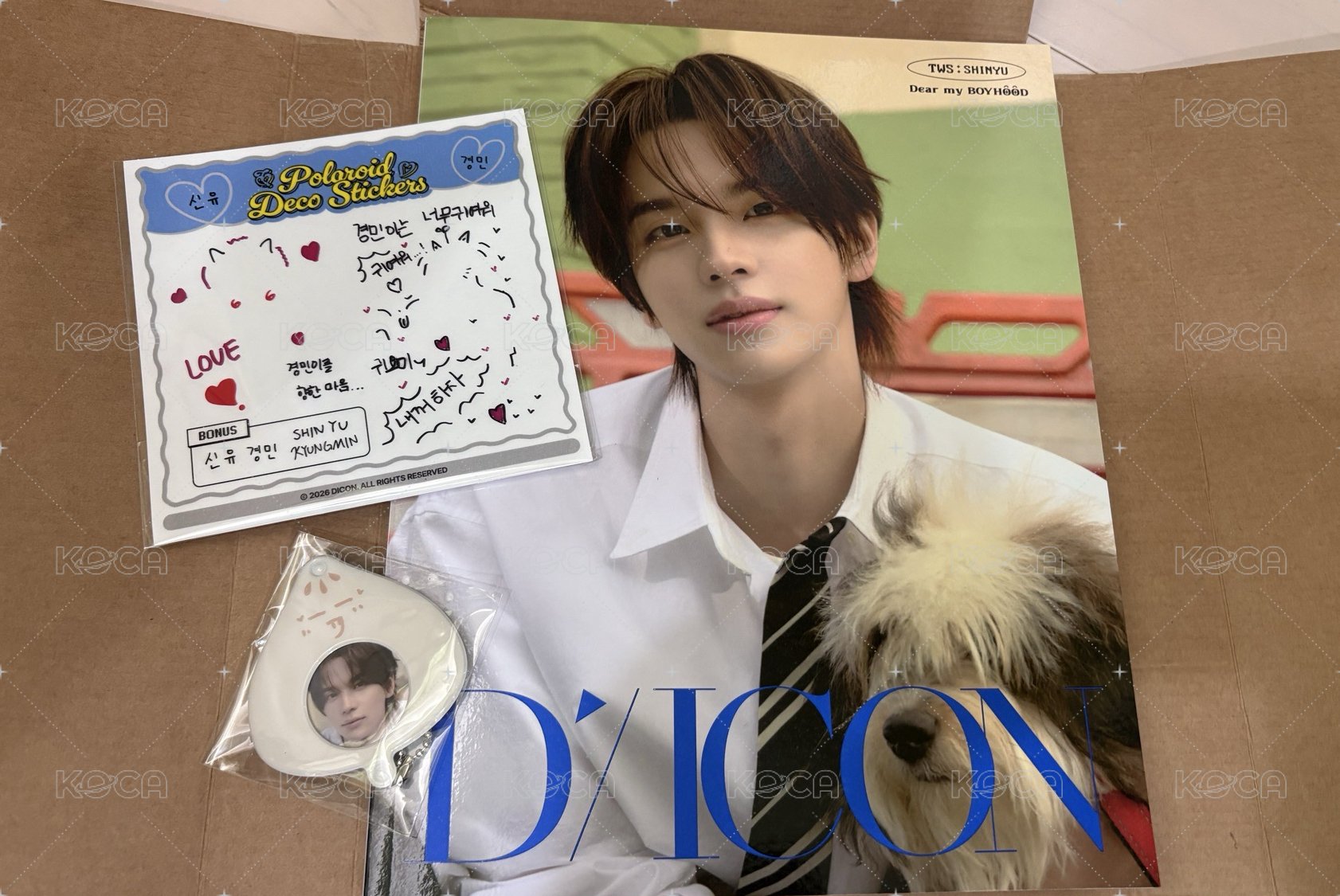雜誌本體+其他小東西