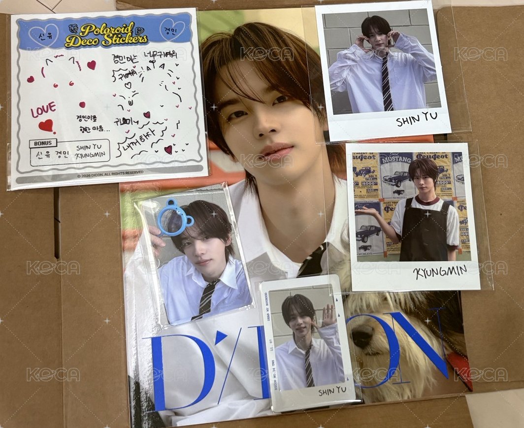 特典+小卡*4+拍立得*2+雜誌本體+貼紙